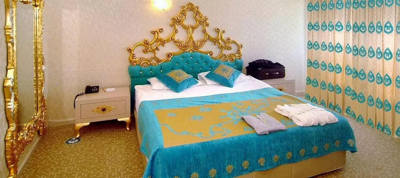 871683DAIMABIZ_SHABAVIZ (2).jpg